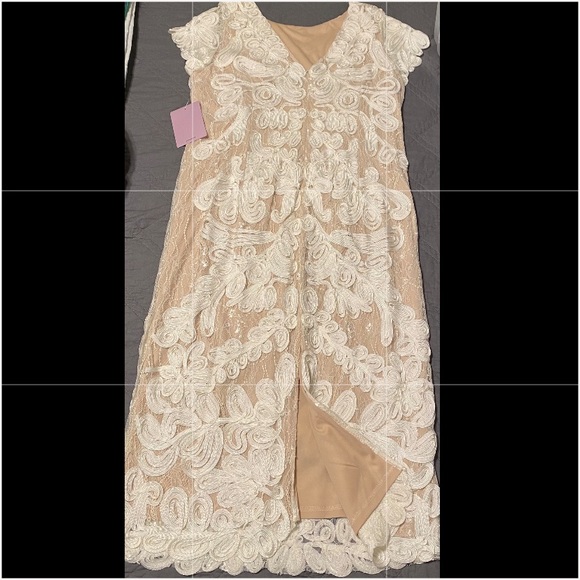 Ivory semi-formal dress NWT - Picture 2 of 2